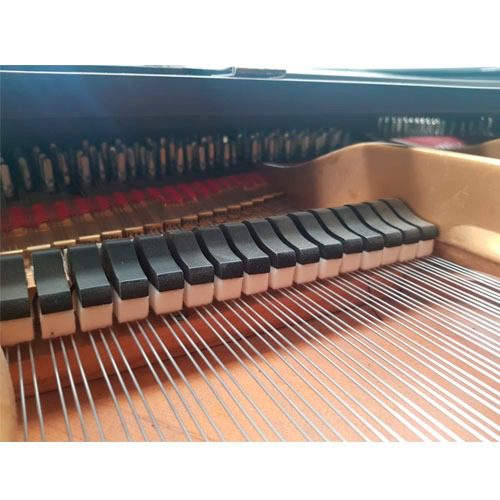 STEINWAY & SONS — El Mejor Piano del Mundo, Ahora a Tu Alcance en Su Majestad el Piano, de Cola.