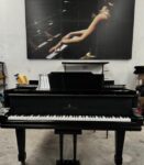 #199015 Piano STEINWAY & SONS Modelo M, Media Cola 188 cm. Largo