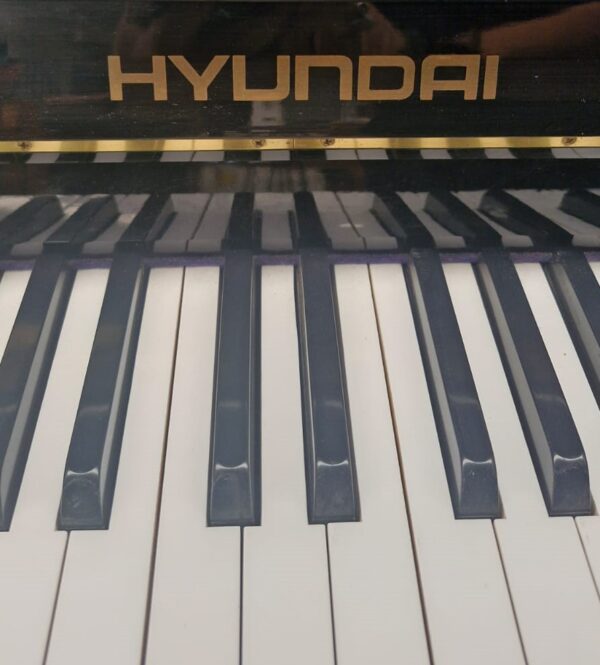 #HHB00947 Piano HYUNDAI Estudio/Consola Elegancia y Calidad.