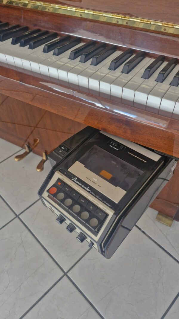#602453 Piano SCHAFER & SONS Modelo VS-40 Toca solo, Sistema Cassette, Vertical.