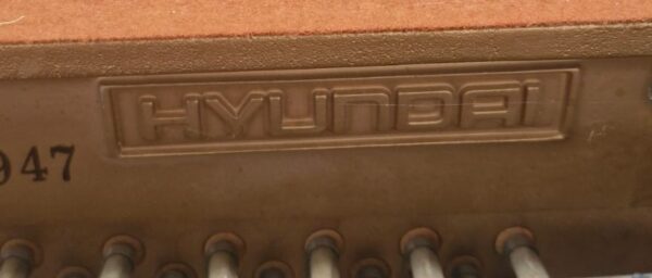 #HHB00947 Piano HYUNDAI Estudio/Consola Elegancia y Calidad.