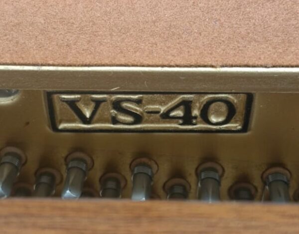 #602453 Piano SCHAFER & SONS Modelo VS-40 Toca solo, Sistema Cassette, Vertical.