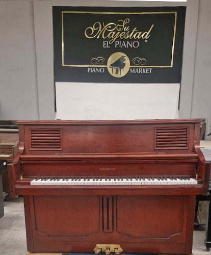 #IJML00095 Piano SAMICK JS-118 Proyección Sonora Superior, Consola.