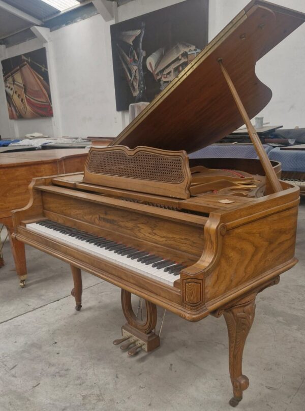#D83623 Piano KIMBALL Media Cola, Encino, Resonancia Distinguida.