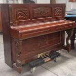 #2003315 Piano YOUNG CHANG  Modelo U-121 Carácter sonoro impecable.