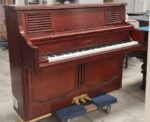 #IJML00095 Piano SAMICK JS-118 Proyección Sonora Superior, Consola.