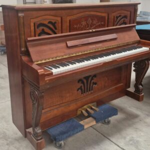 Piano Young Chang U-121 - detalle del teclado