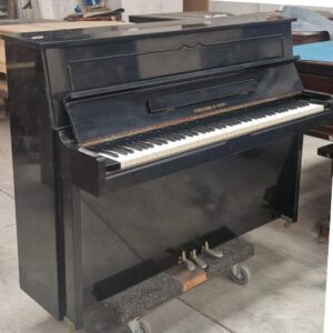Piano FUKUYAMA & SONS Carácter Sonoro Impecable.