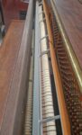 #1837293 Piano YOUNG CHANG  U-121, Sonido que conquista desde la primera nota, Vertical.
