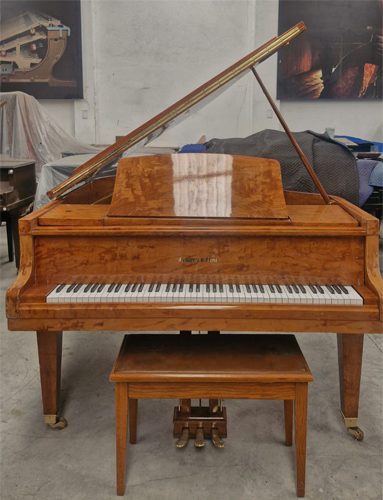 Piano SCHAFER & SONS Raiz de Olmo, Excelente proyección armónica, de Cola.