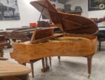 Piano SCHAFER & SONS Raiz de Olmo, Excelente proyección armónica, de Cola.