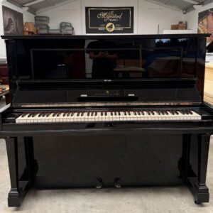 PIANO STEINWAY & SONS VERTICAL CON IPAD, TOCA SOLO. LA CIMA DEL LUJO Y LA TECNOLOGÍA EN UN SOLO PIANO.
