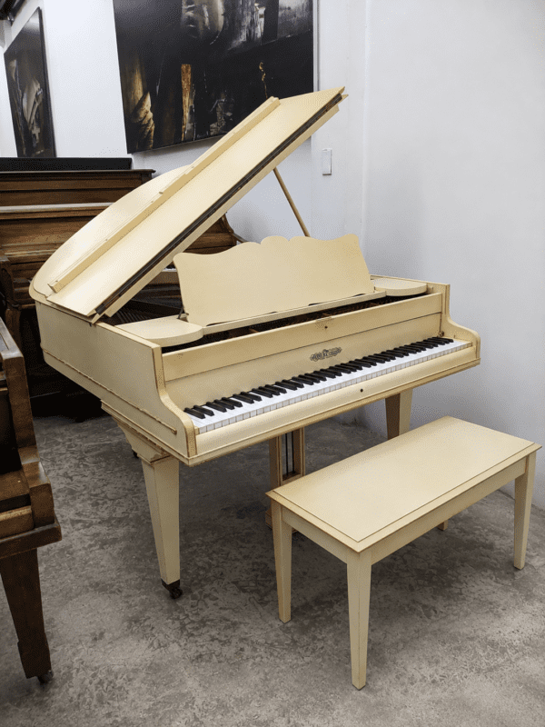 #2853-1835 Hermoso Piano Vintage Marfil, Calidad Sonora.