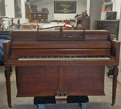 #53547 Piano MASON HAMLIN, Consola, Sonido como Steinway & Sons. Pura Calidad.