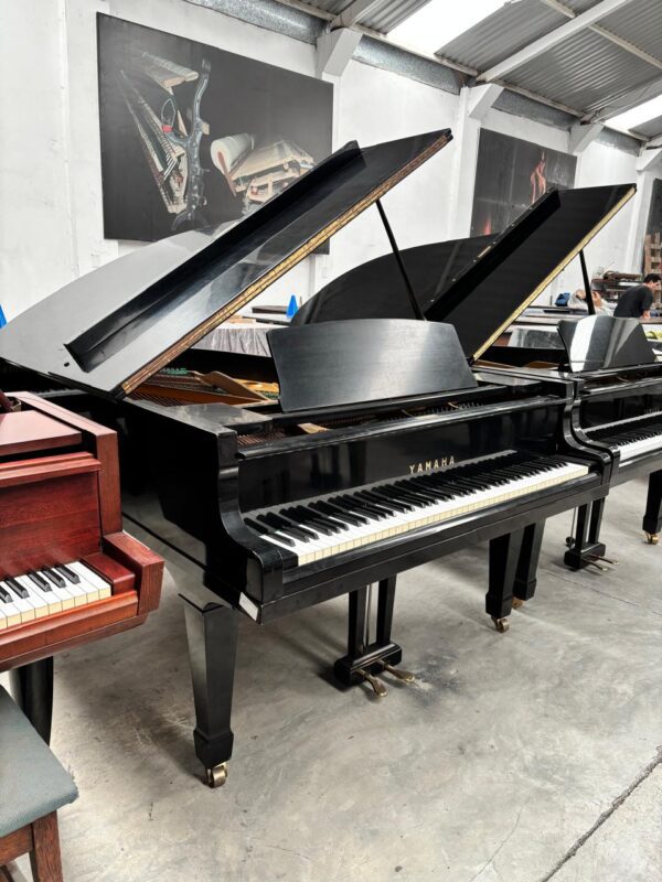 #293751 Piano YAMAHA G5 Media Cola 195 cm.