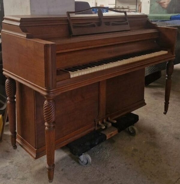 #53547 Piano MASON HAMLIN, Consola, Sonido como Steinway & Sons. Pura Calidad.