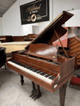 #106816 Piano CHICKERING 1/4 Cola Excelente proyección armónica
