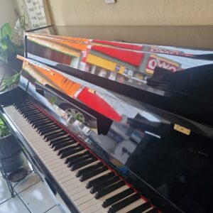 Piano Samick Su-105 - detalle del teclado