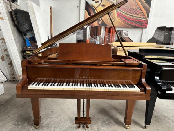 #53170 Piano de Cola YAMAHA G2A 	Voz Majestuosa.