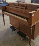 #53547 Piano MASON HAMLIN, Consola, Sonido como Steinway & Sons. Pura Calidad.