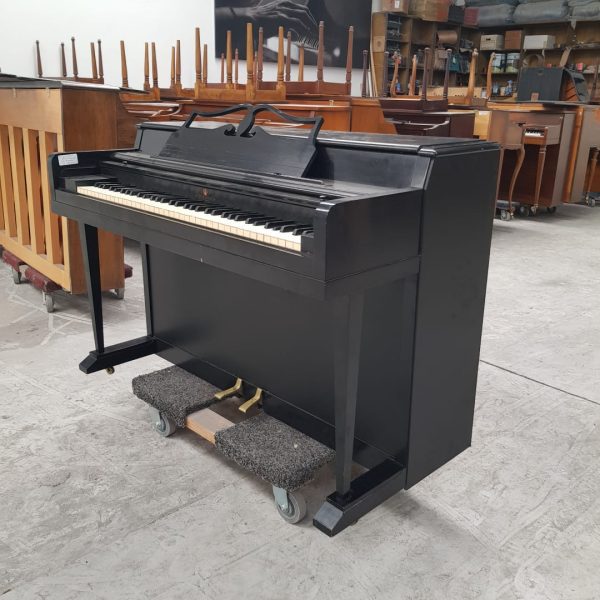 #418863 PIANO PARA SUS PEQUES, WURLITZER 6 OCTAVAS EN REMATE, Espineta.