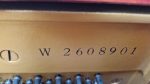 #2608901 Piano YAMAHA, Modelo W104. Sonido y Calidad.