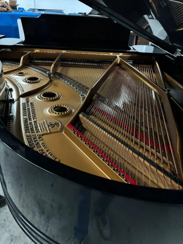 #199015 Piano STEINWAY & SONS Modelo M, Media Cola 188 cm. Largo