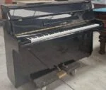 #HHB00947 Piano HYUNDAI U810, Estudio/Consola, Elegancia y Calidad.