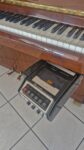#602453 Piano SCHAFER & SONS Modelo VS-40 Toca solo, Sistema Cassette, Vertical.