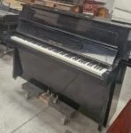 Piano FUKUYAMA & SONS Carácter Sonoro Impecable, Vertical.
