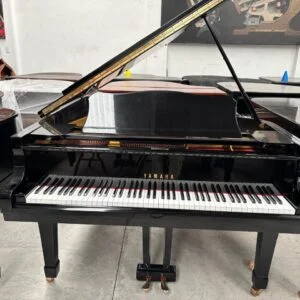 #1378884 Piano de Cola YAMAHA G5, 196 cm | Negro Poliéster Profesional